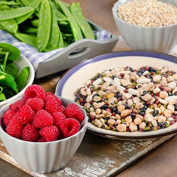 Platter with fiber-rich foods